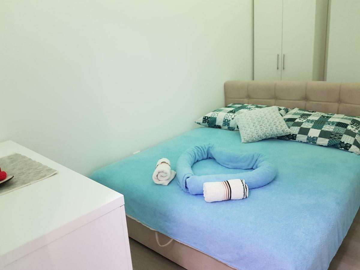 נובי סאד Apartment Gea 18 מראה חיצוני תמונה