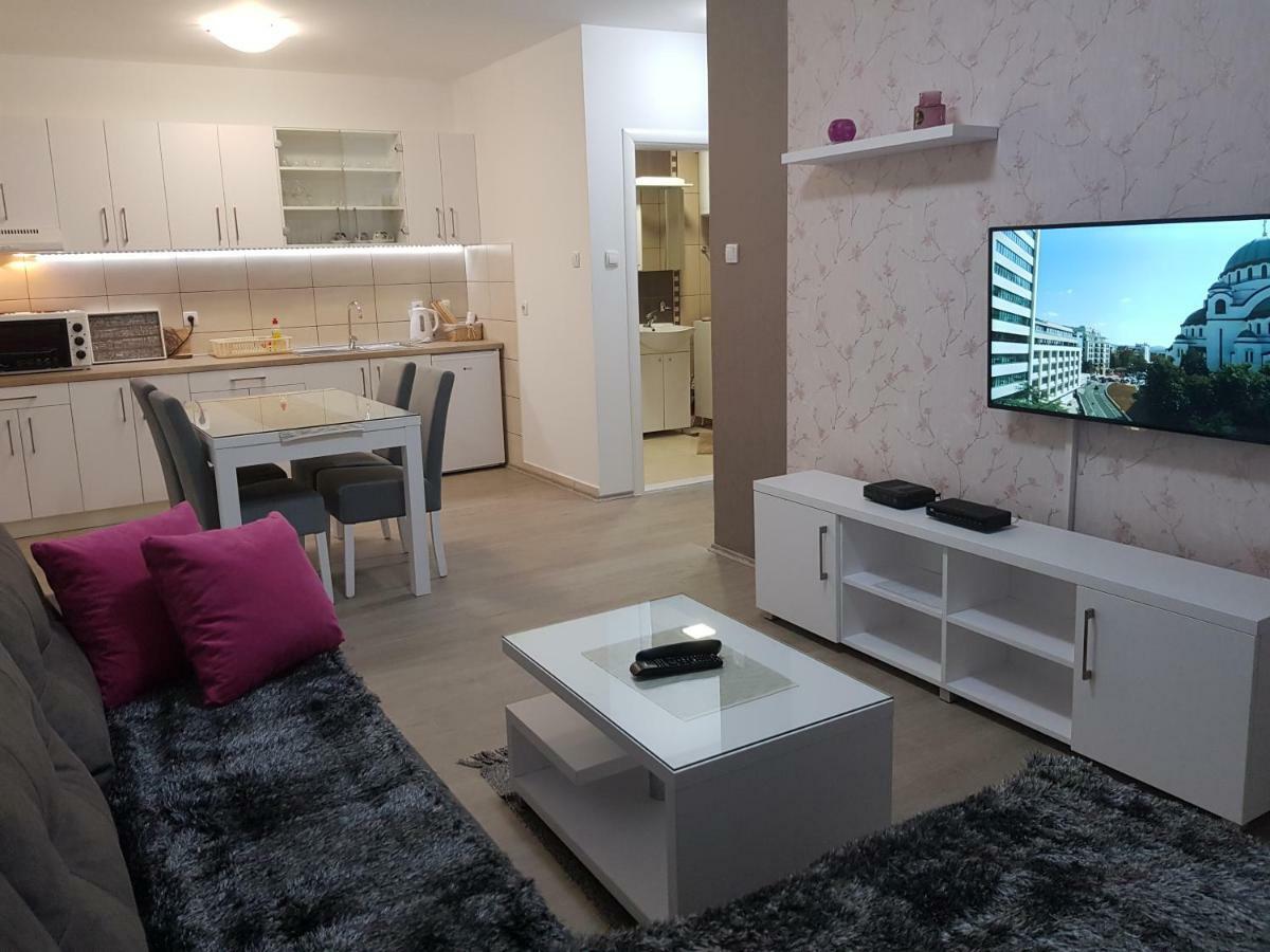 נובי סאד Apartment Gea 18 מראה חיצוני תמונה