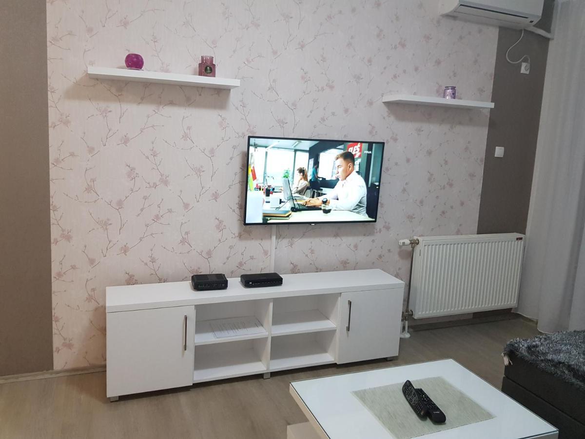 נובי סאד Apartment Gea 18 מראה חיצוני תמונה